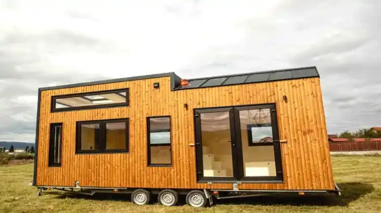 tiny house vs RV