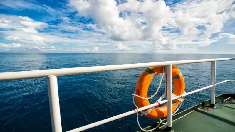Can A Houseboat Cruise The Great Loop