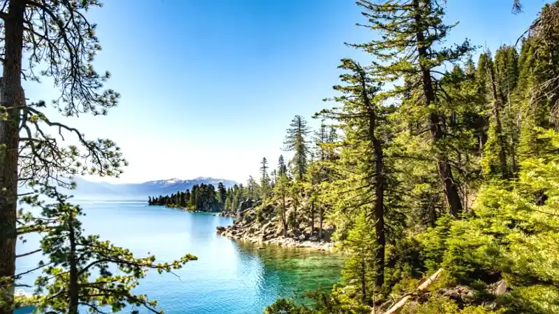 Can You Rent A Houseboat On Lake Tahoe