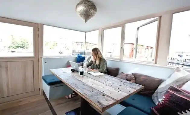Do Houseboats Have Wifi - guide
