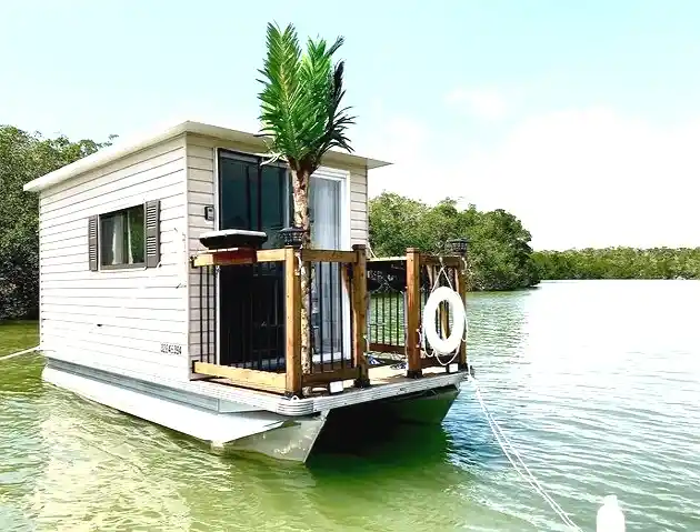 Houseboat Florida