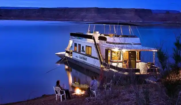 Houseboating