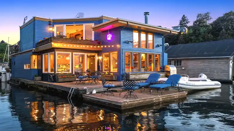 How Much Is A Houseboat In Seattle