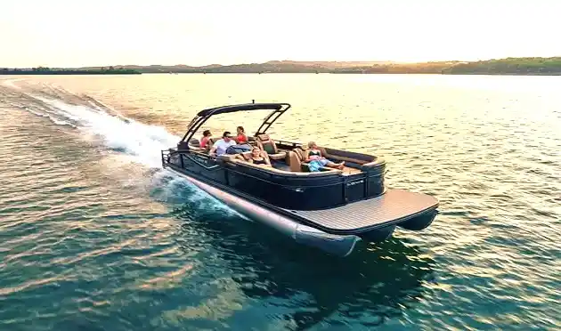 Lowe Potoon Boat