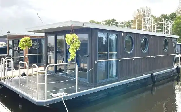 Used Houseboat Cost