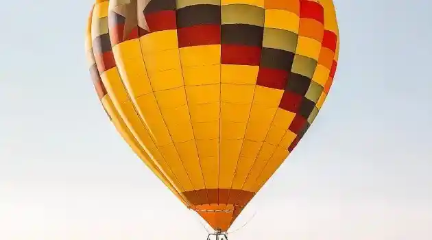 rainbow ballons over texas