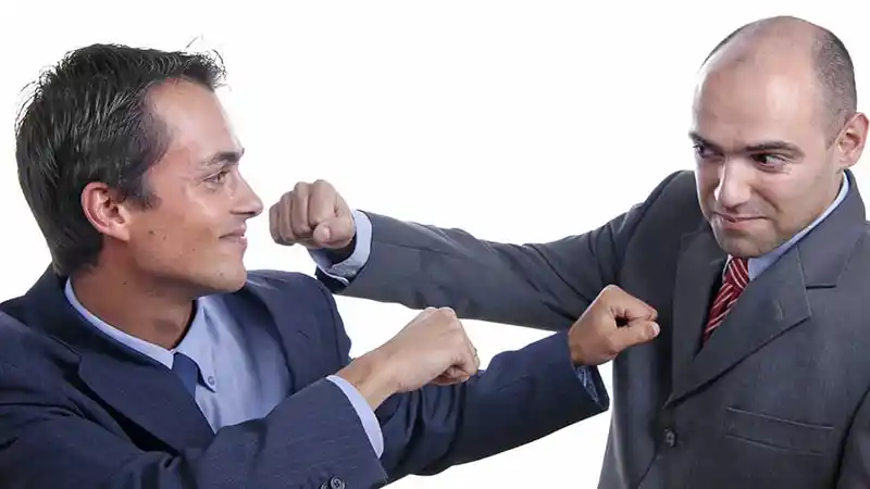 When Do You want to throw the 1st punch?