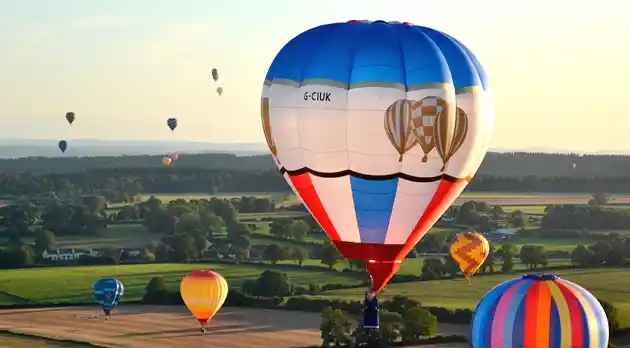 Cameroon Balloons