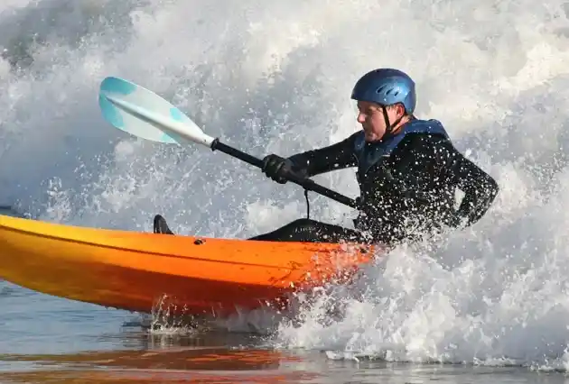 Should You Register A Canoe - guide