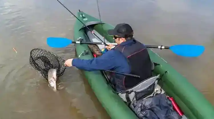 What Is The Best Life Jacket For Kayak Fishing?